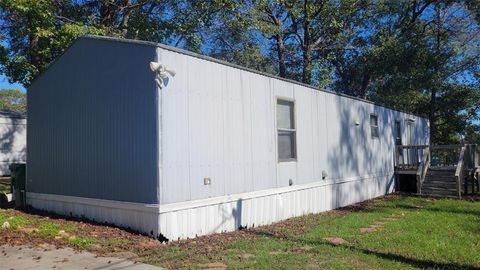 Photo of 13058 Aspen Way Court, Willis, TX 77318 (MLS # 57581163)