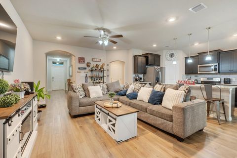 Photo of 2065 Chief Street, Bryan, TX 77807 (MLS # 47098855)