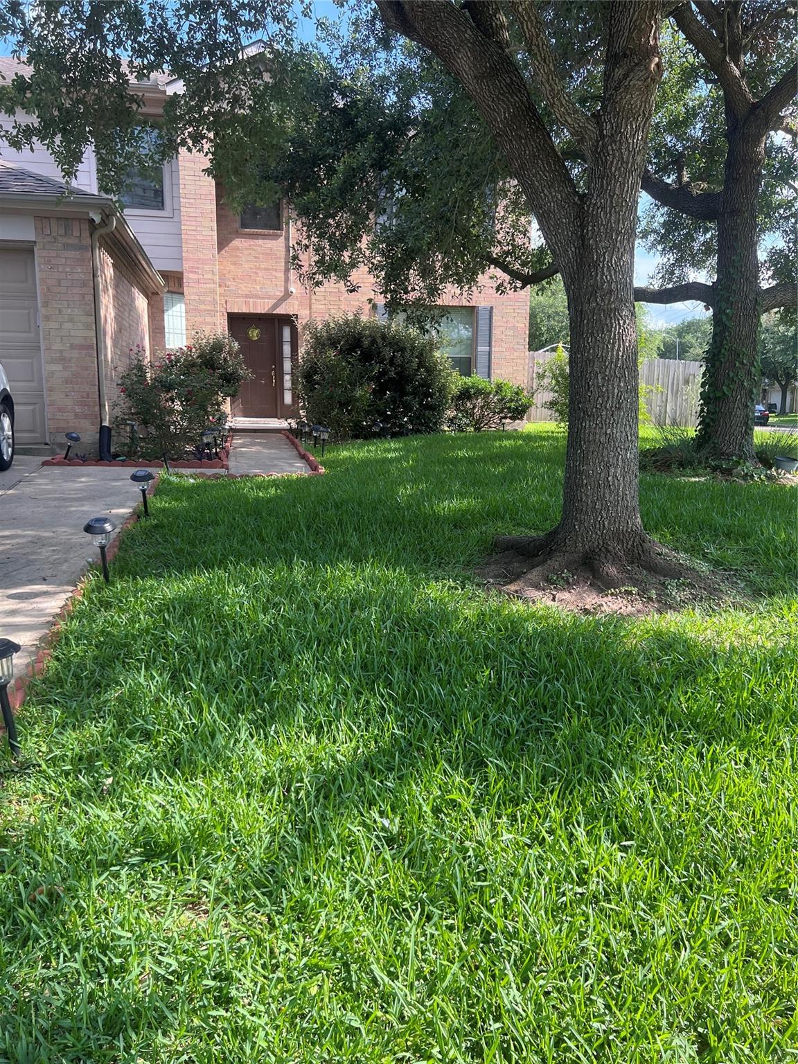 5202 Hillbrook Court