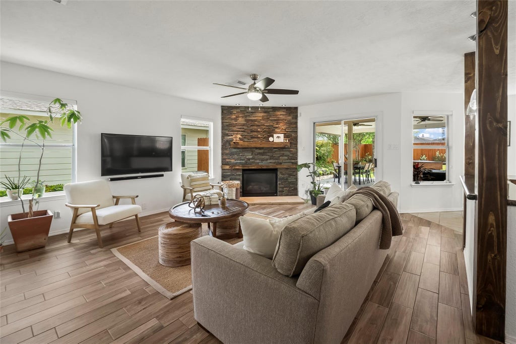 Photo of 7806 Northfork Hollow Lane, Richmond, TX 77407 (MLS # 28359205)