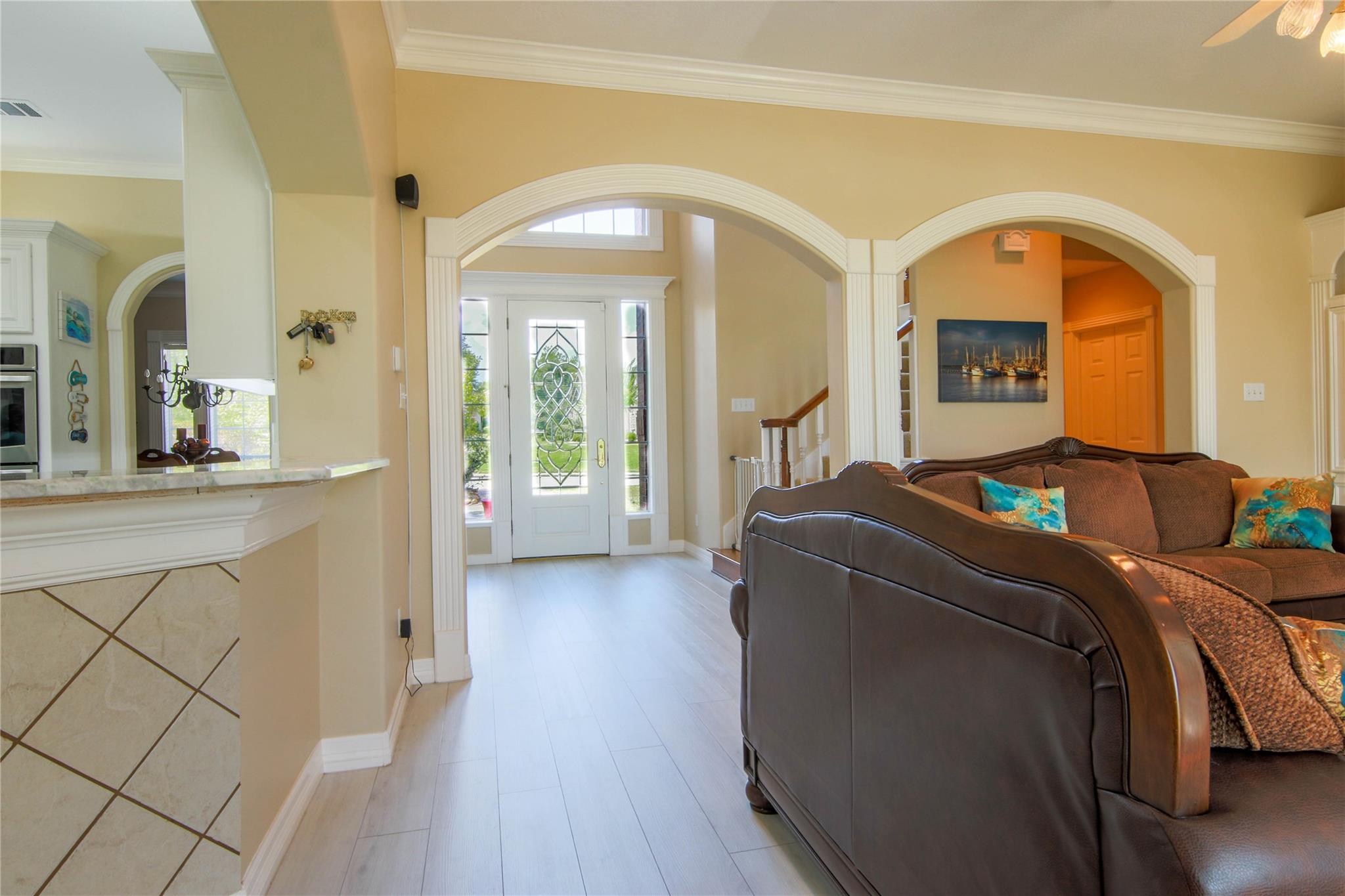 55 Monterrey Road E