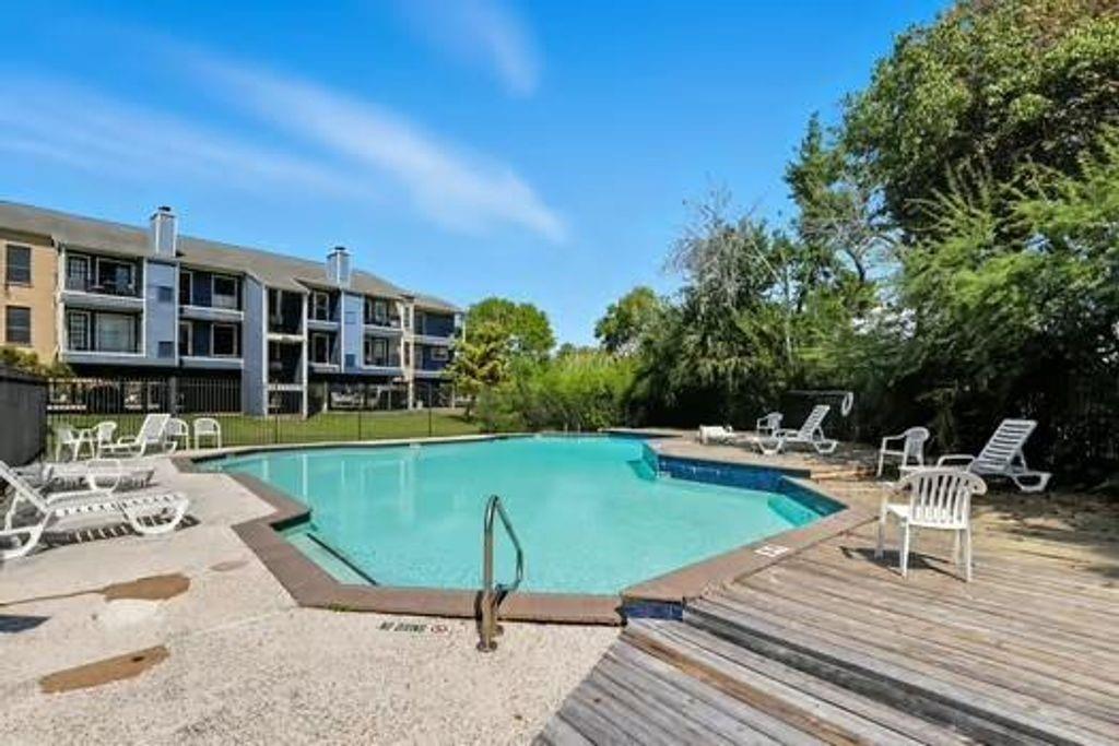 18617 Egret Bay Boulevard 712