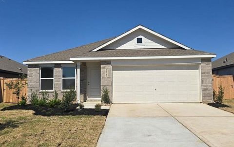 Photo of 515 Robin Street, Angleton, TX 77515 (MLS # 5581563)