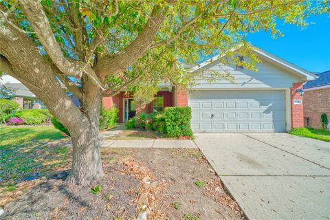 Photo of 6610 Autumn Sunset Lane, Spring, TX 77379 (MLS # 79111097)