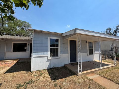 Photo of 2414 Baylor Street, Lubbock, TX 79415 (MLS # 63049342)