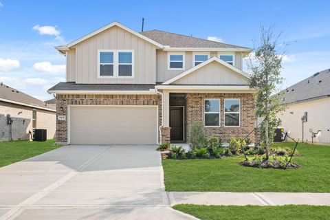 Photo of 8438 Bay Oaks Drive, Baytown, TX 77523 (MLS # 23261448)