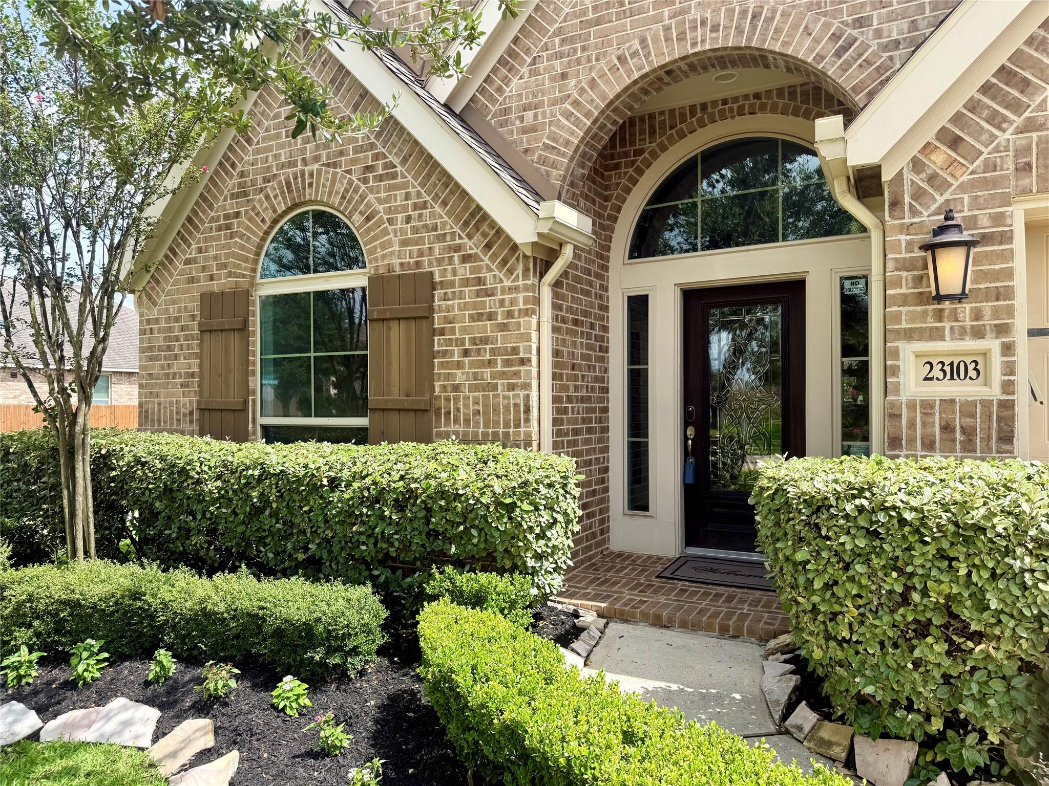 23103 Verona Vista Drive
