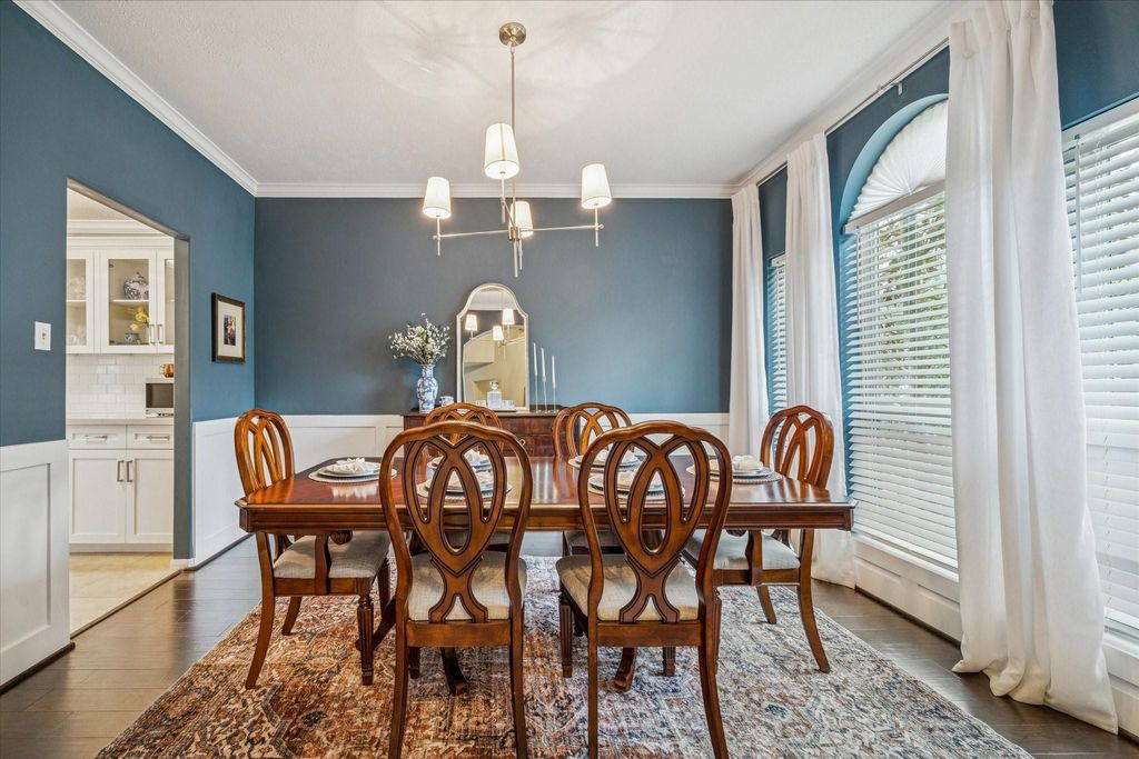 Photo of 1914 Westwood Lake Court, Kingwood, TX 77339 (MLS # 55343272)