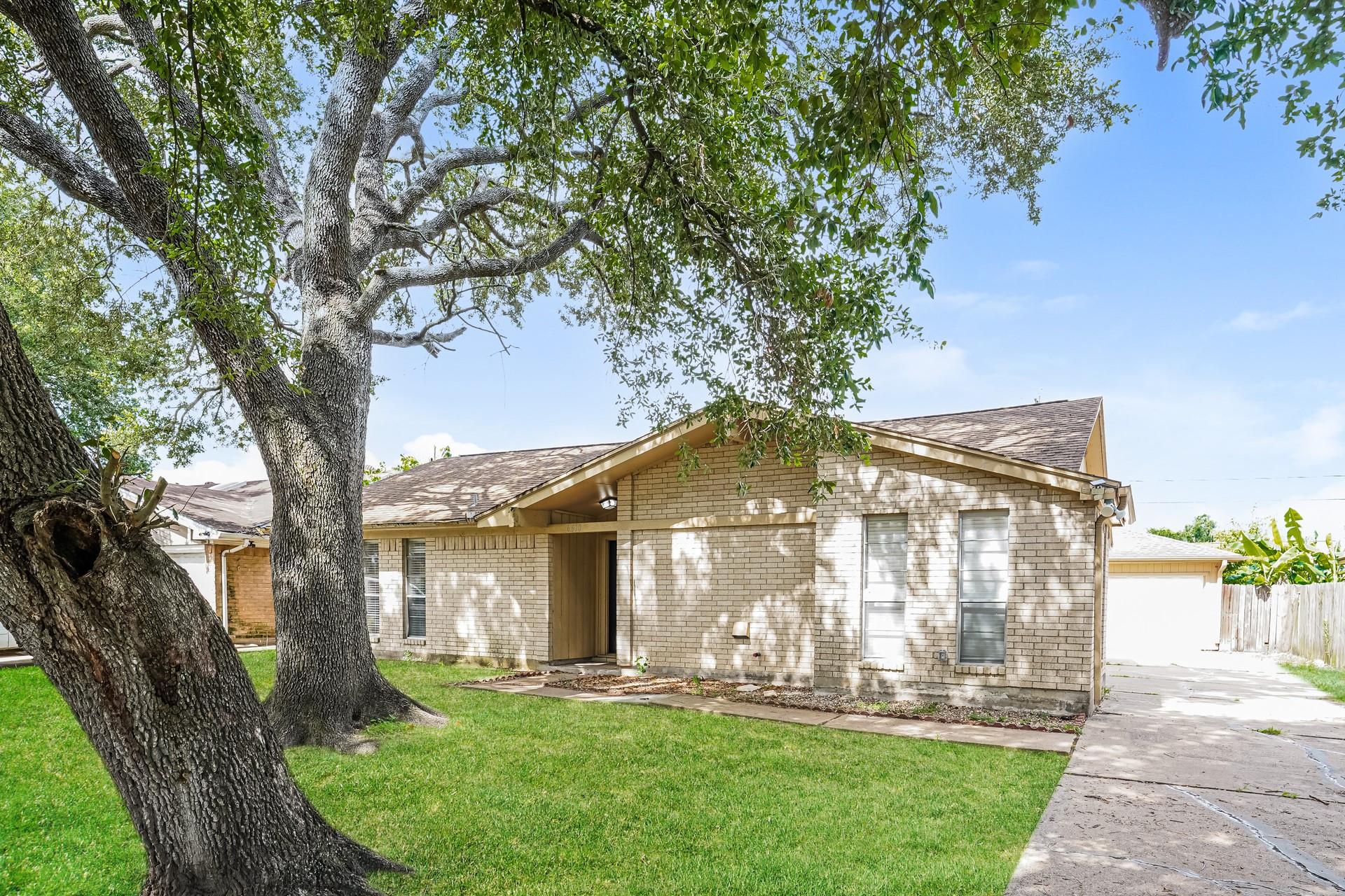 6610 Rowell Court