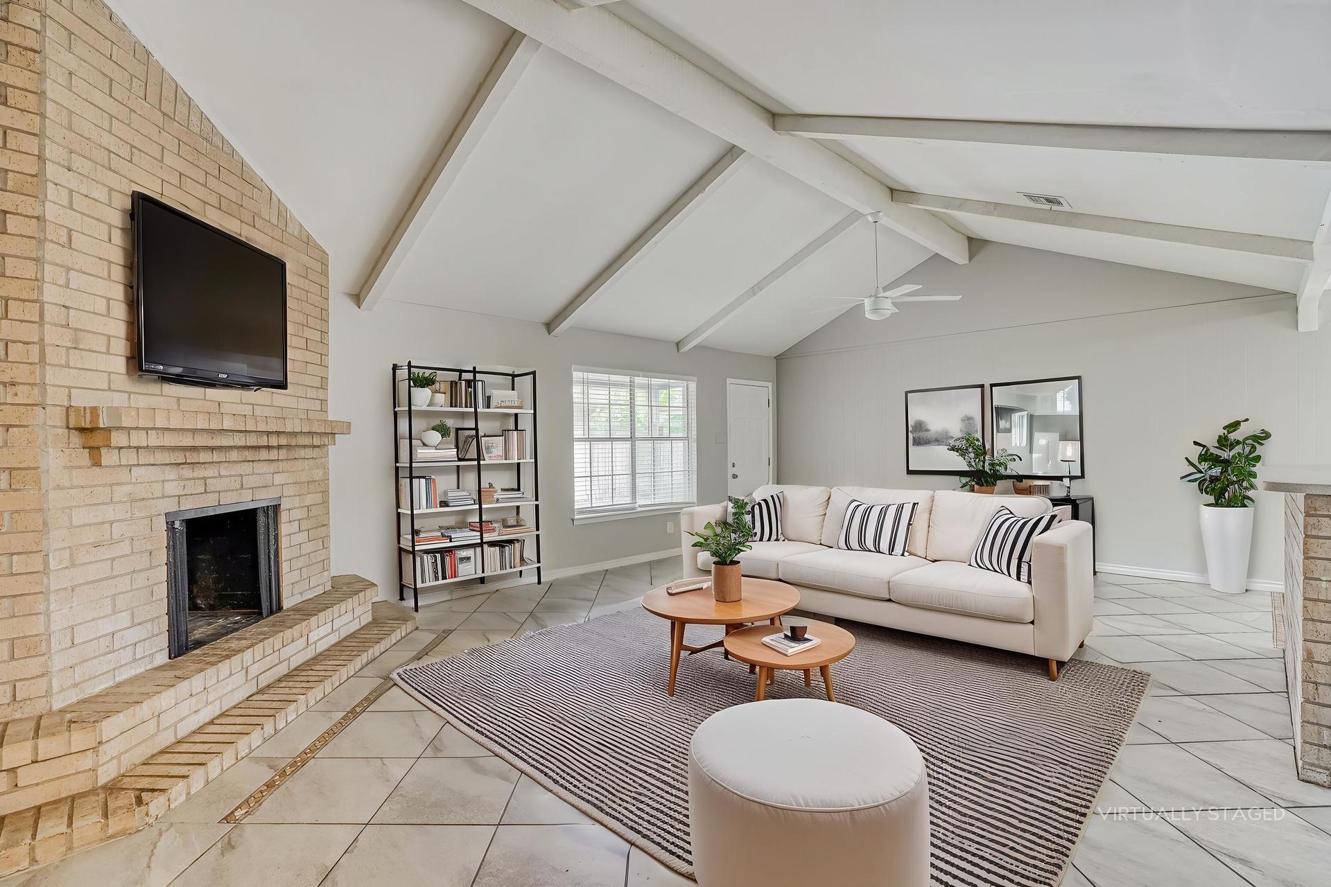 6610 Rowell Court