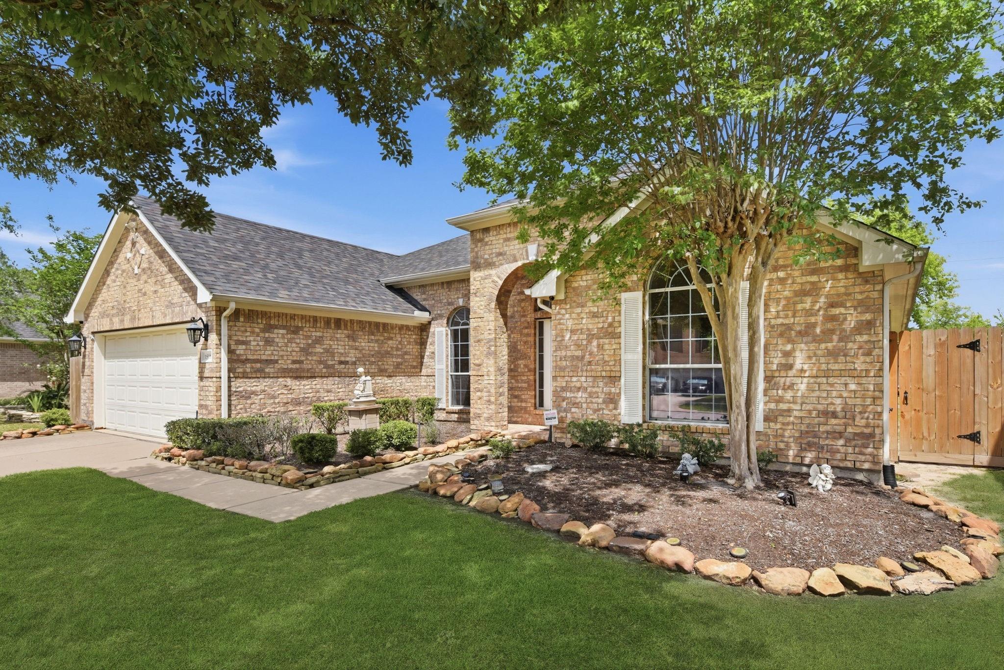 15110 Greenhaven Lake Lane