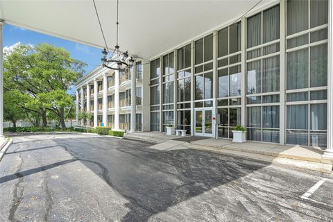 Tiny photo for 5050 Ambassador Way #314, Houston, TX 77056 (MLS # 54561851)