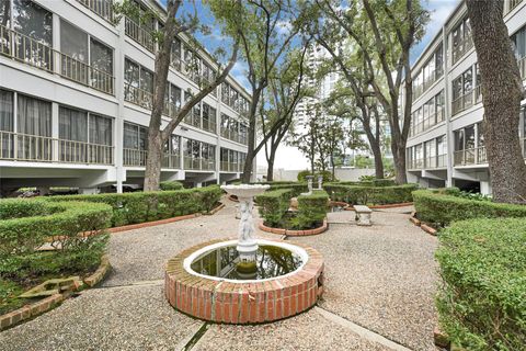 Tiny photo for 5050 Ambassador Way #314, Houston, TX 77056 (MLS # 54561851)
