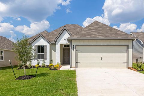 Photo of 611 Rockbridge Drive, Huntsville, TX 77340 (MLS # 46367113)