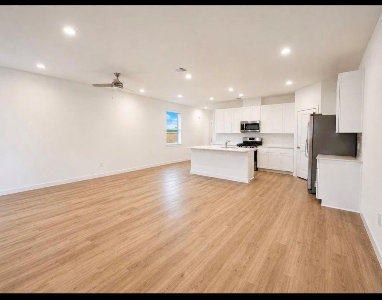 3574 Lovebird Lane