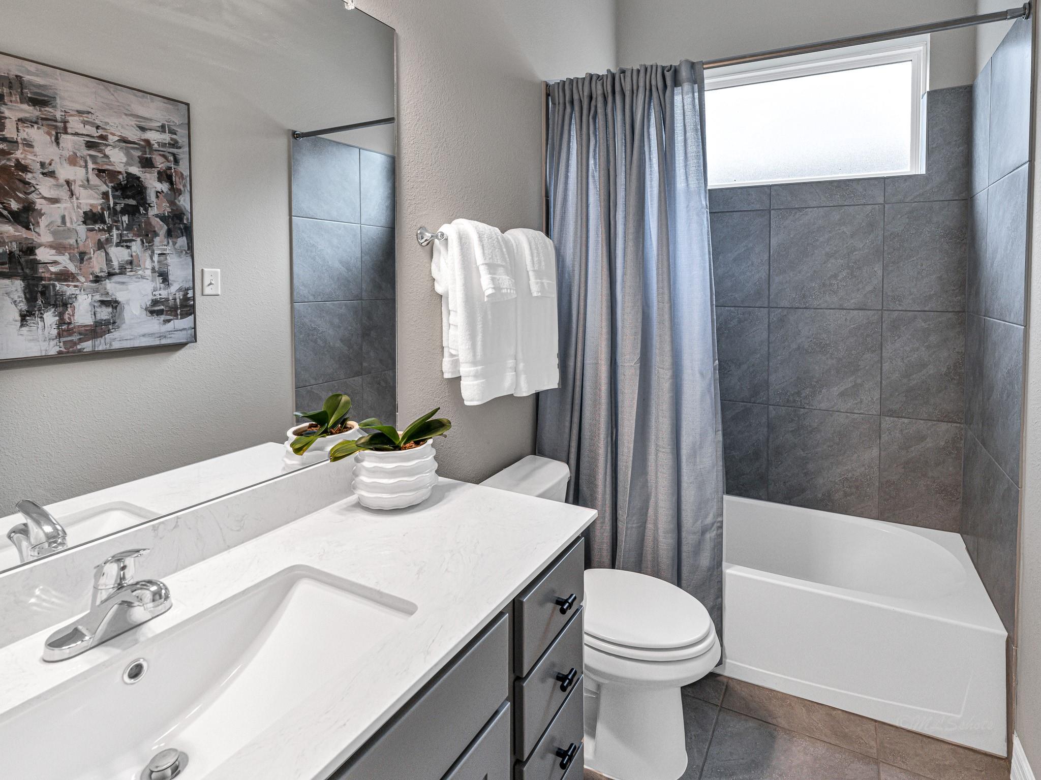 920 Lunar View Court