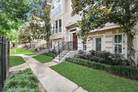 Photo of 1739 French Village Drive, Houston, TX 77055 (MLS # 64992704)