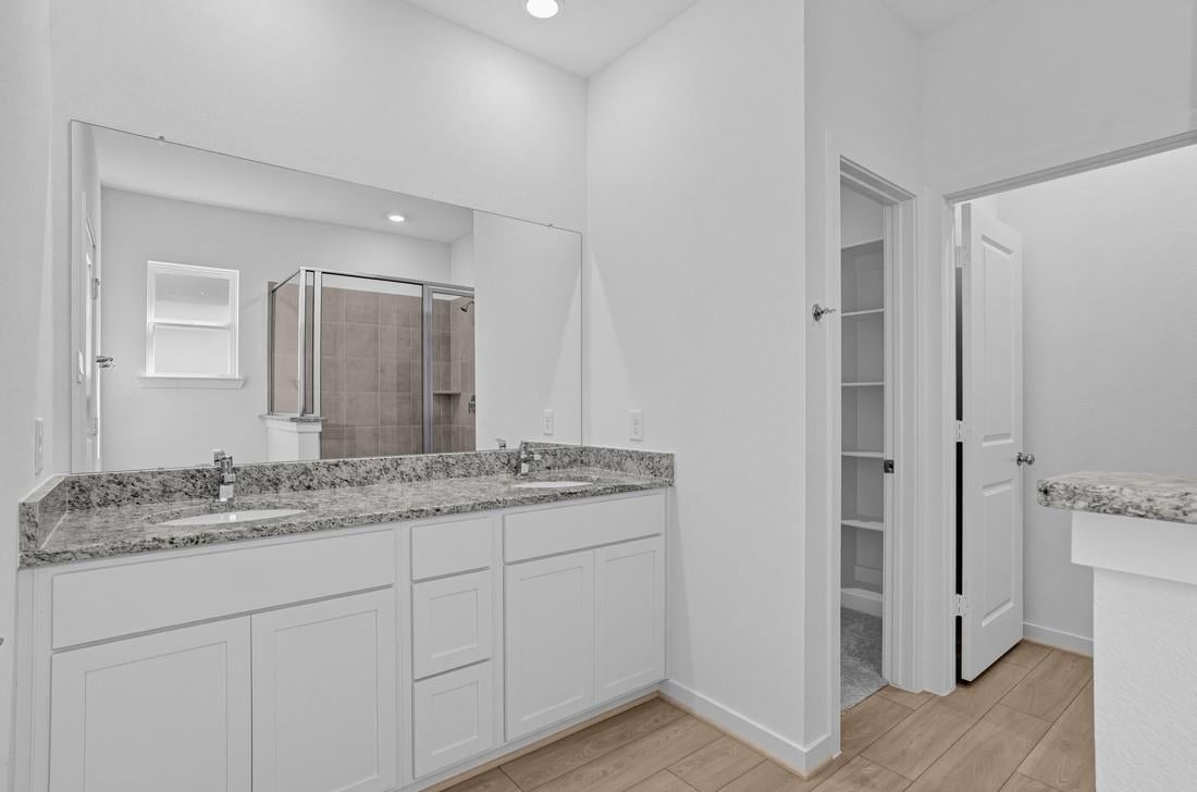 17419 Lush Laurel Lane