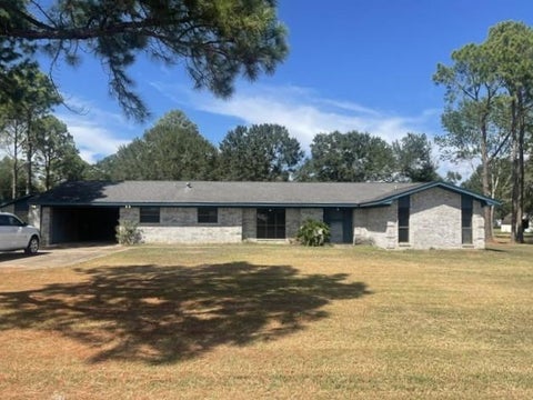 Photo of 425 Margaret Street, El Campo, TX 77437 (MLS # 8009608)