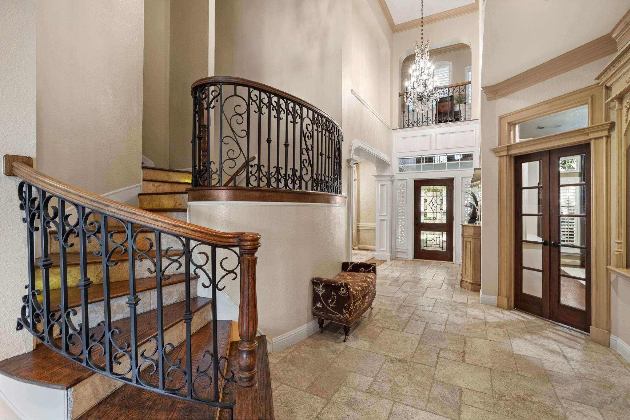 74 Pipers Walk