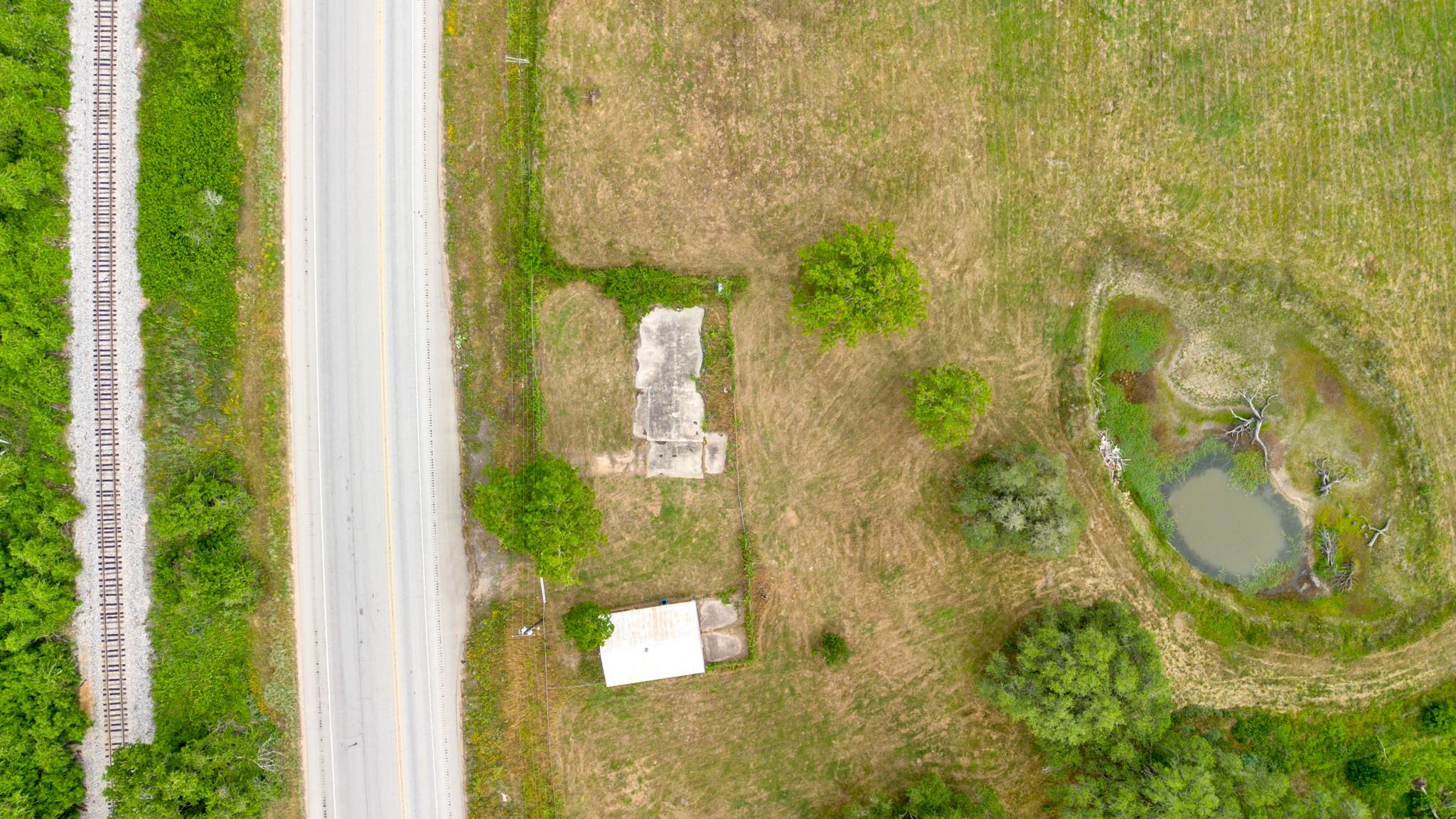 4882 E Us Highway 90a