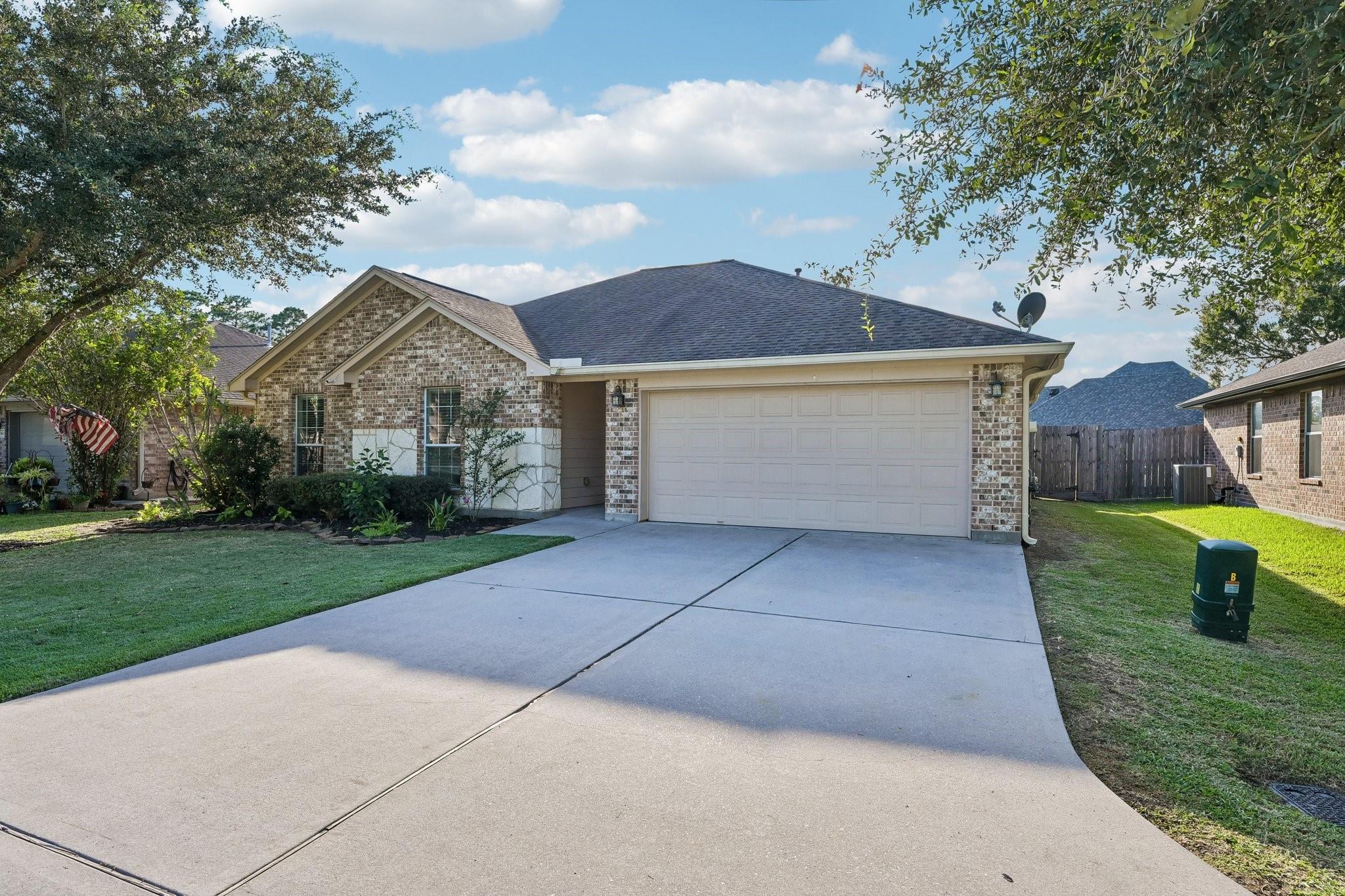 5012 Bayou Dr