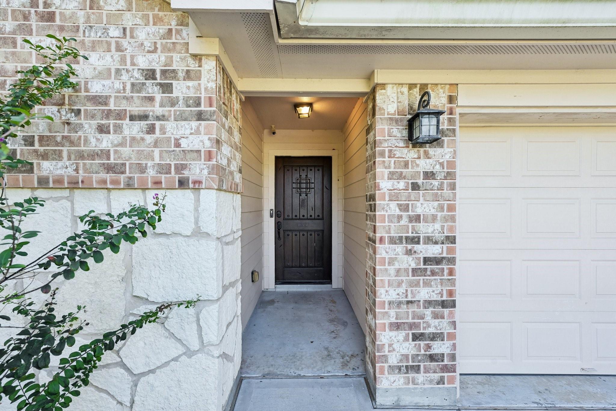 5012 Bayou Dr