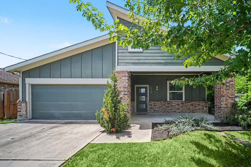 Photo of 3413 Omega Street, Houston, TX 77022 (MLS # 70409415)