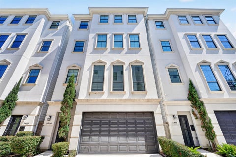 Photo of 5808 Maxie Street, Houston, TX 77007 (MLS # 46028858)