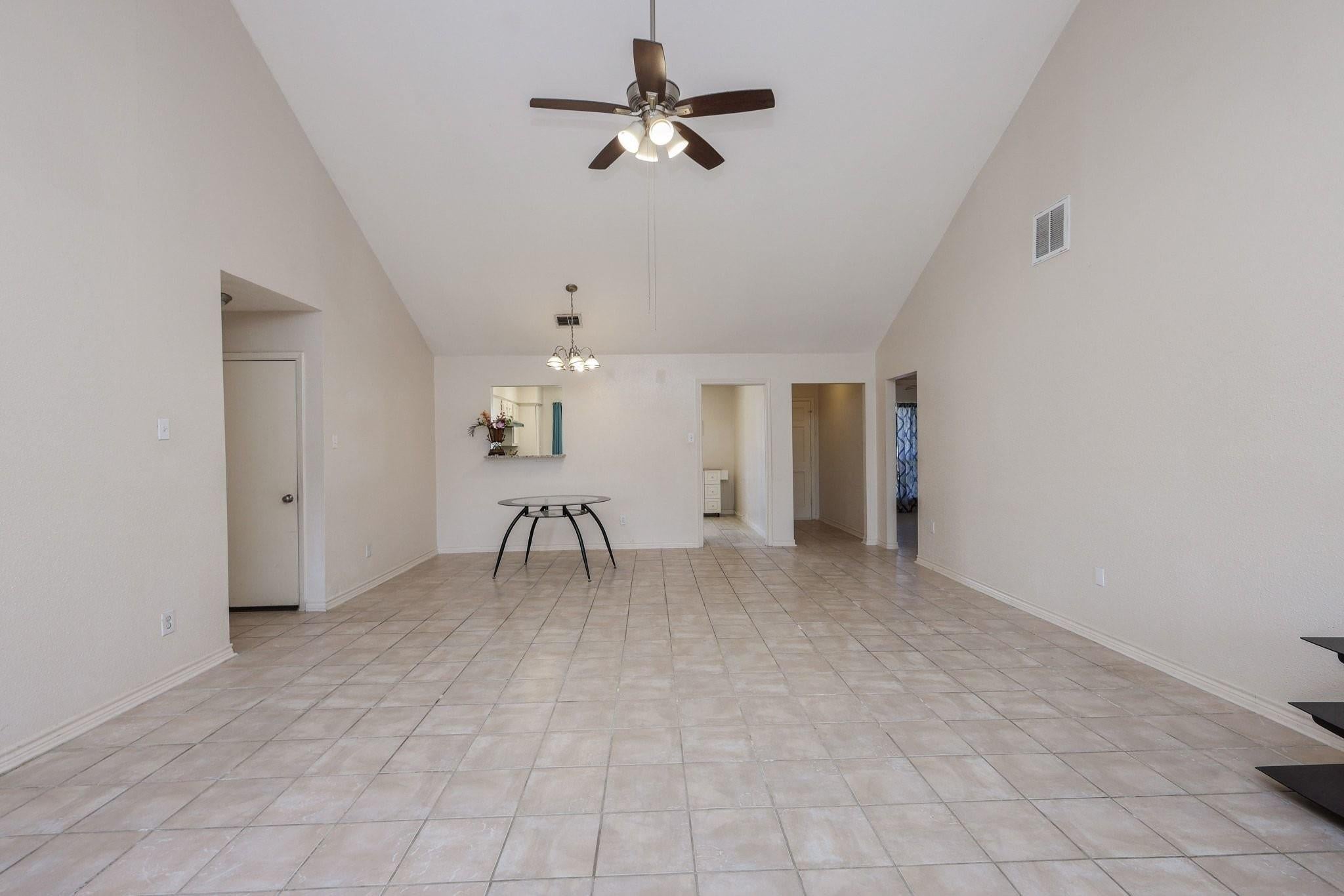 7423 Towerview Lane