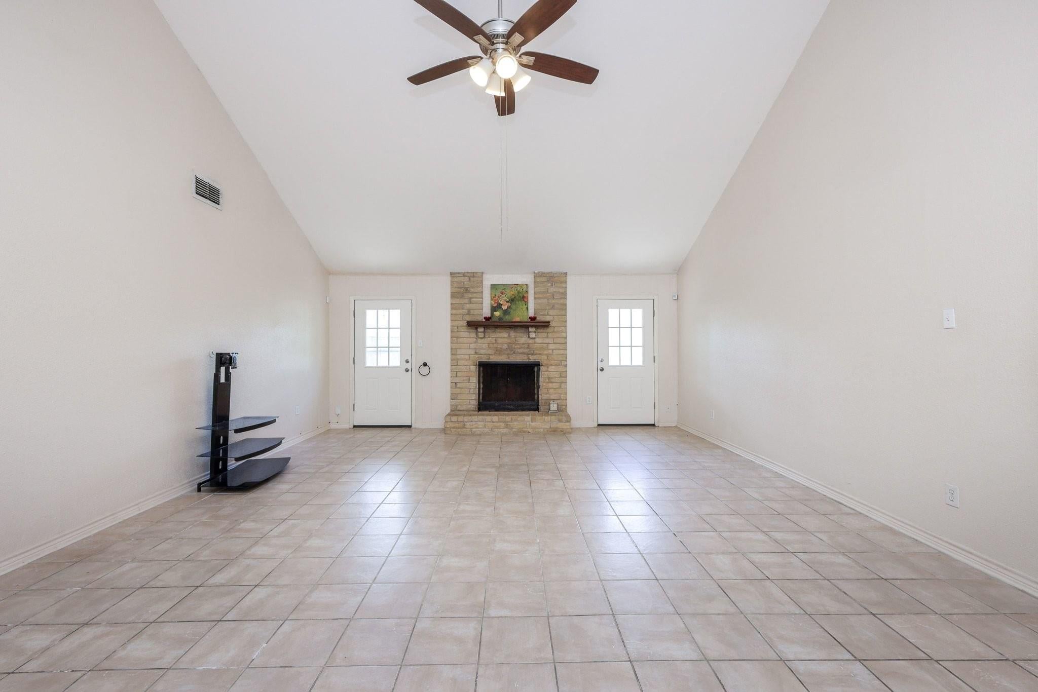 7423 Towerview Lane