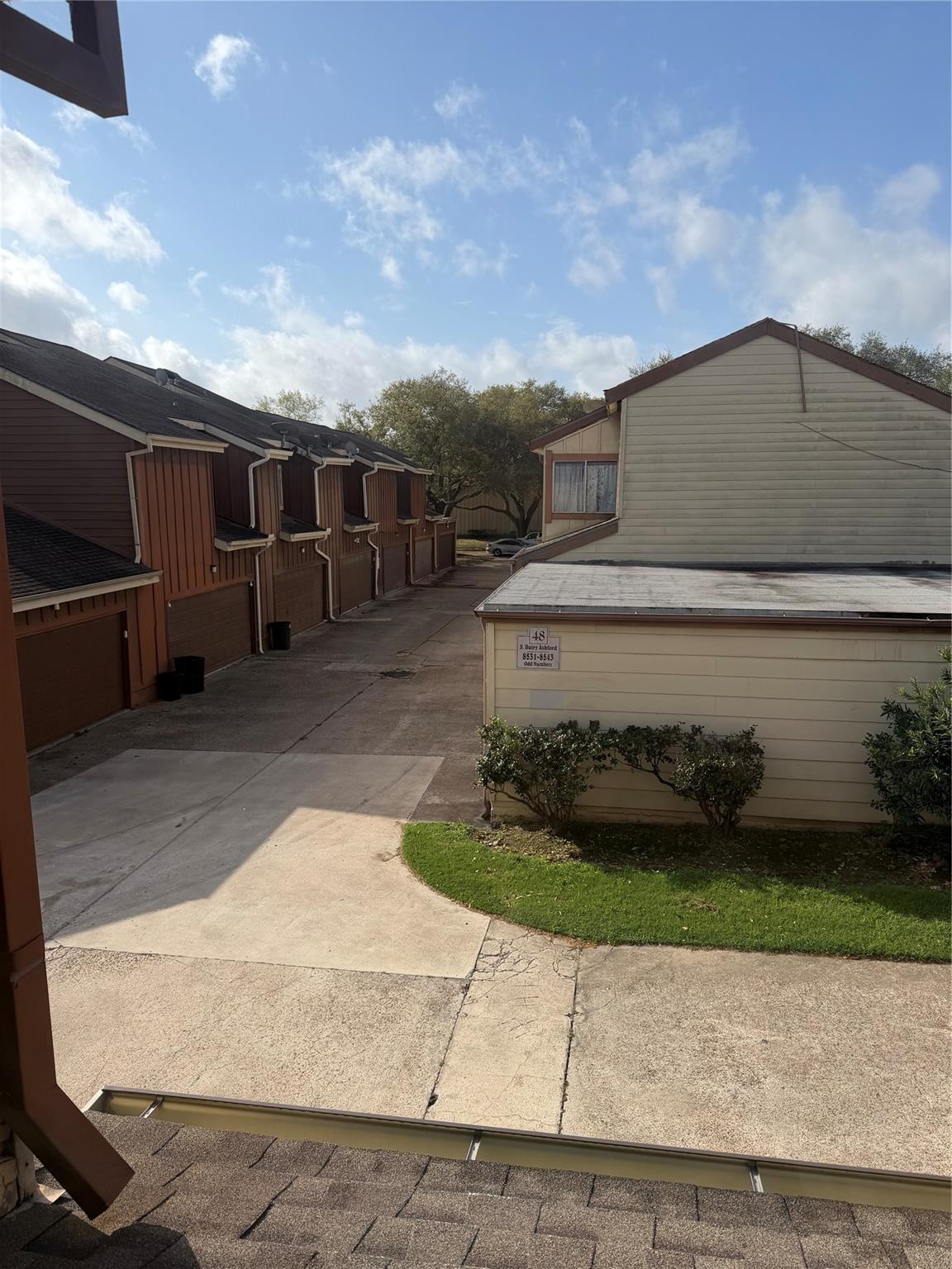 12682 Newbrook Drive