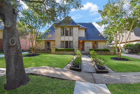 Photo of 2311 Stephens Grant Drive, Sugar Land, TX 77479 (MLS # 24089166)