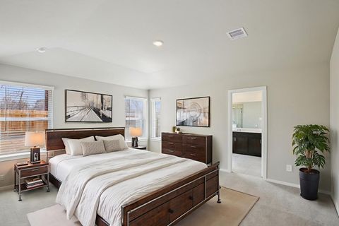 Homes For Sale - 7722 Beaufort Lane<br/> Baytown, TX 77523