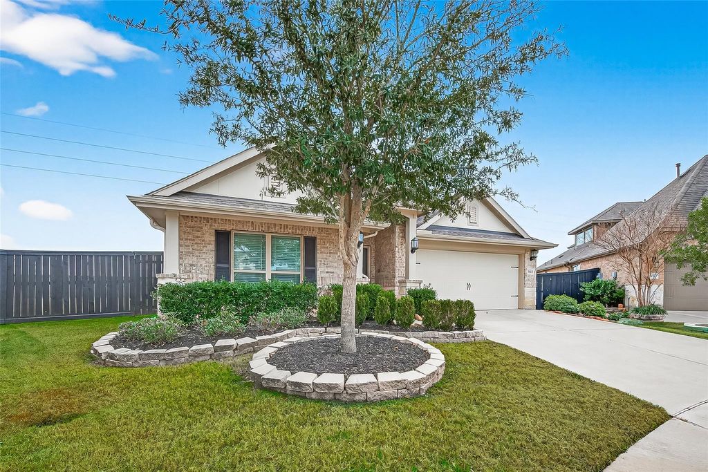 Photo of 1003 Grey Dusk Court, Richmond, TX 77406 (MLS # 6721018)