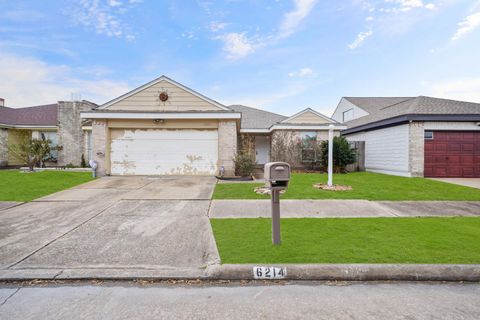 Photo of 6214 Gladewell Drive, Houston, TX 77072 (MLS # 36293781)