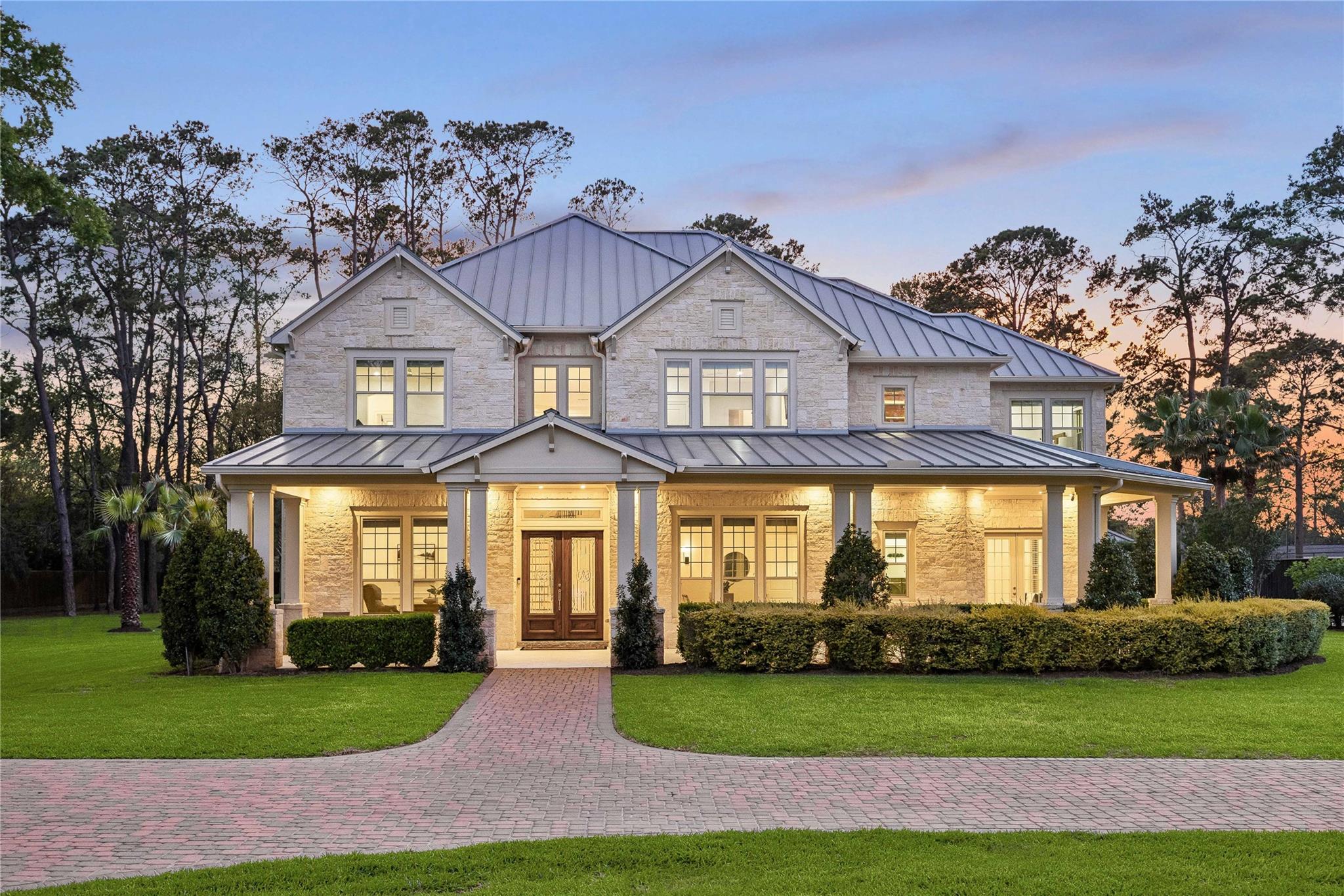 15 W Rivercrest Drive