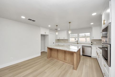 Tiny photo for 26206 Maplewood Drive, Spring, TX 77386 (MLS # 27525401)