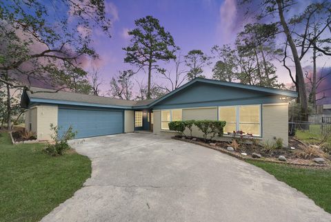 Photo of 26206 Maplewood Drive, Spring, TX 77386 (MLS # 27525401)