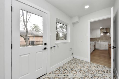 Tiny photo for 26206 Maplewood Drive, Spring, TX 77386 (MLS # 27525401)