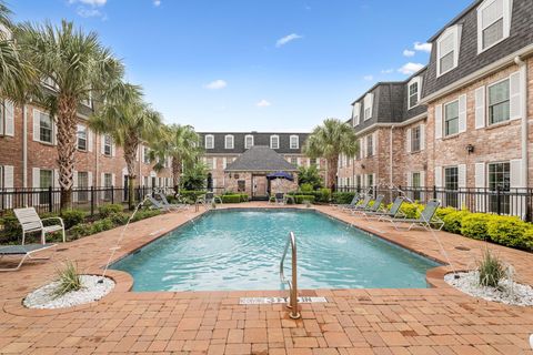 Photo of 355 N Post Oak Lane #839, Houston, TX 77024 (MLS # 54966433) Photo of 355 N Post Oak Lane #839, Houston, TX 77024 (MLS # 54966433)