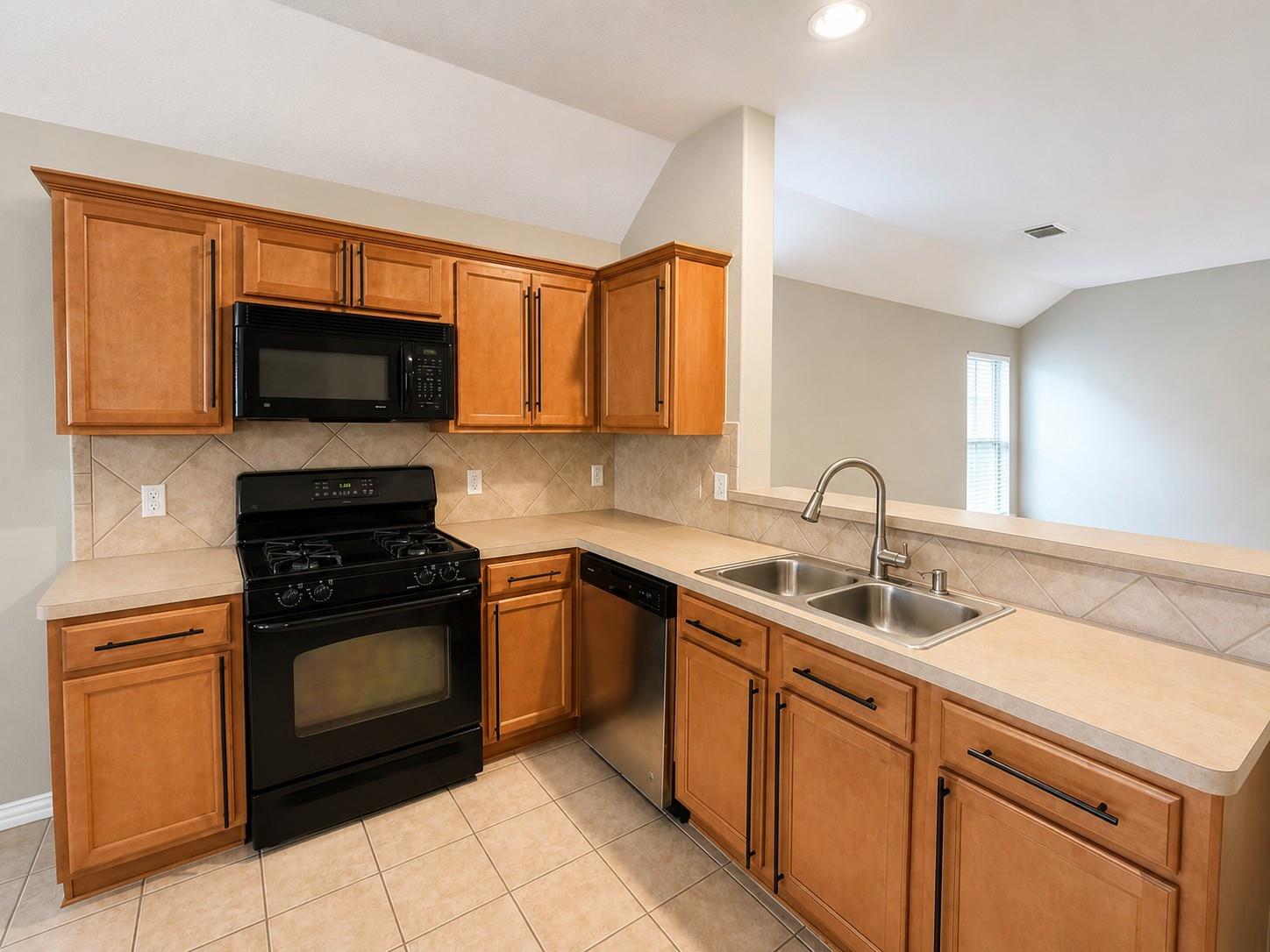 2119 Hawthorne Brook
