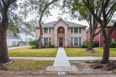 Photo of 51 Rivercoach Lane, Sugar Land, TX 77479 (MLS # 76786354)