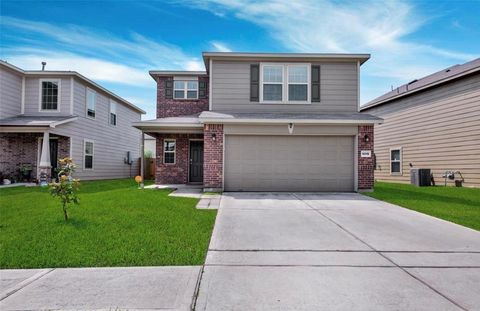 Photo of 10118 Dawson Hill Lane, Houston, TX 77044 (MLS # 13295517)