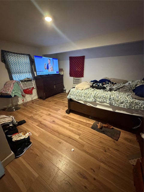 Tiny photo for 3400 Bella Vista Street, Houston, TX 77022 (MLS # 48024814)