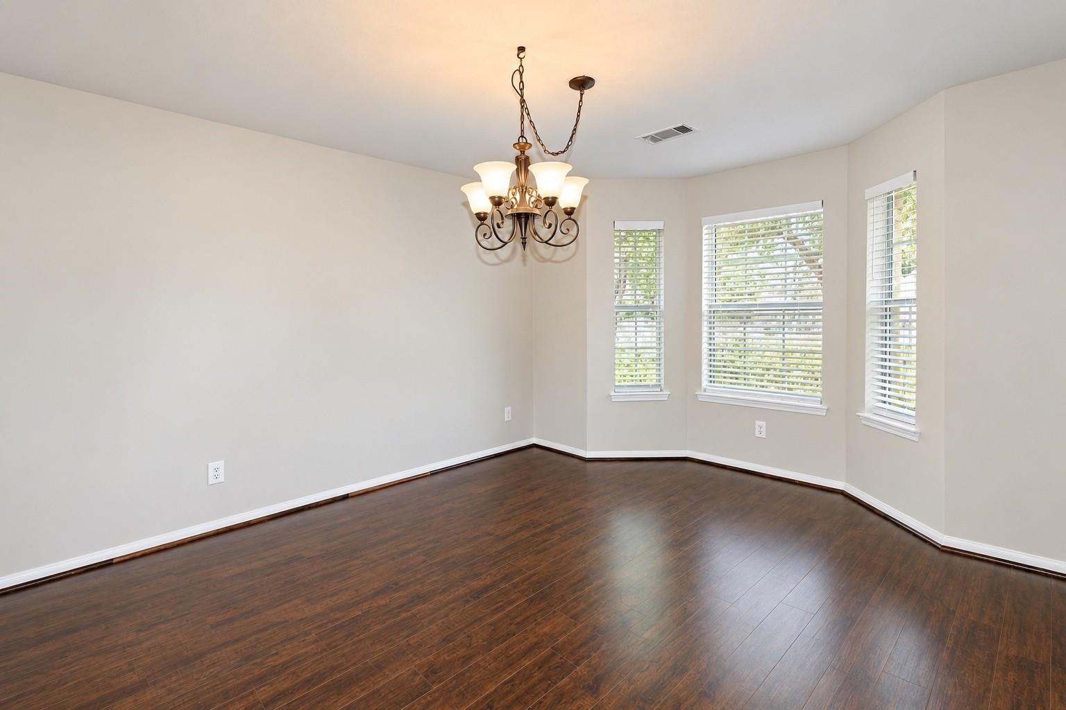 3111 Stratford Bend Drive