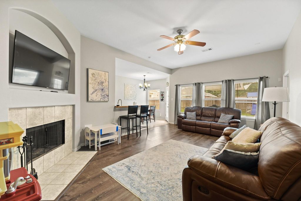 Photo of 32018 Anne Lane, Pinehurst, TX 77362 (MLS # 85690820)