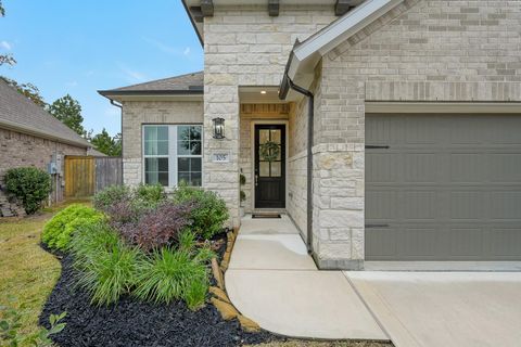 Photo of 105 Dove Springs Court, Conroe, TX 77304 (MLS # 61100715)