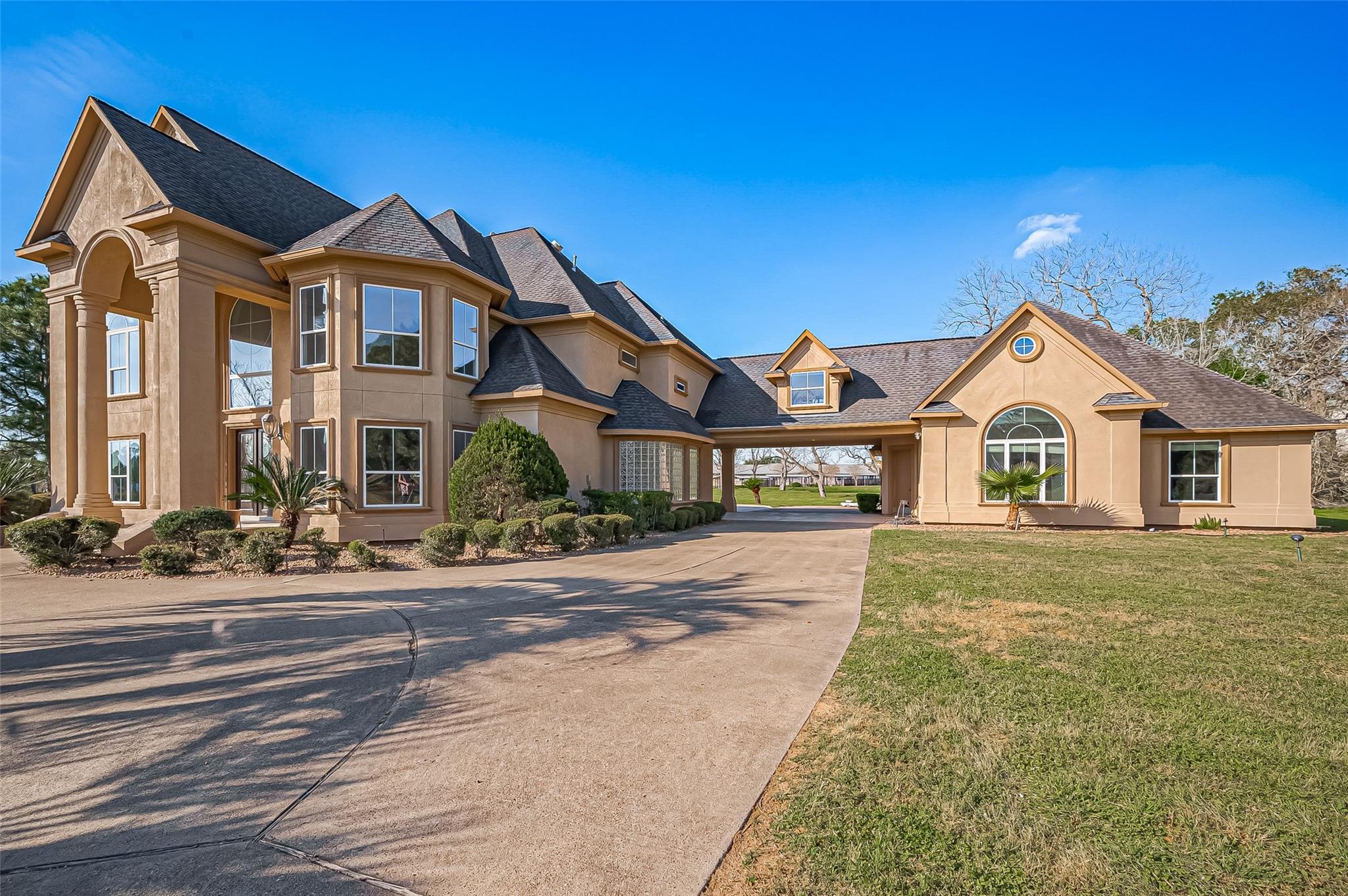 5003 Shiloh Lake Drive