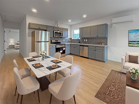 Photo of 6707 Avenue F #1, Houston, TX 77011 (MLS # 70711280)